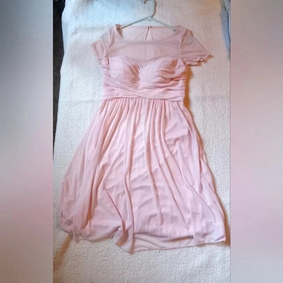 David's Bridal Illusion Short Sleeve Mesh Dress Size 8 Petal Pink - Picture 1 of 9